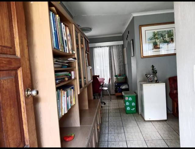 3 BEDROOM HOUSE FOR SALE IN BOKSBURG NORTH